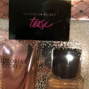 Victoria Secret Tease gift set